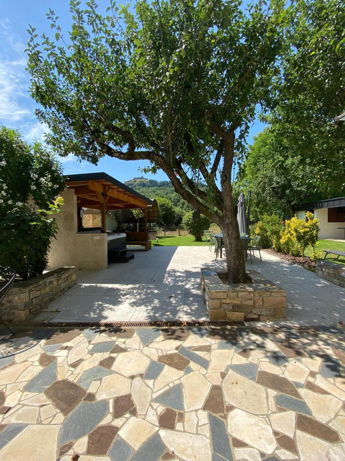 Gite Le Recoules Villa Espalion Exterior foto
